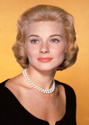 Hope Lange